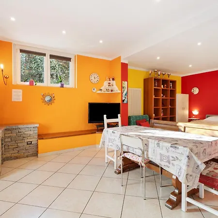 Apartment Casa Bella Intra